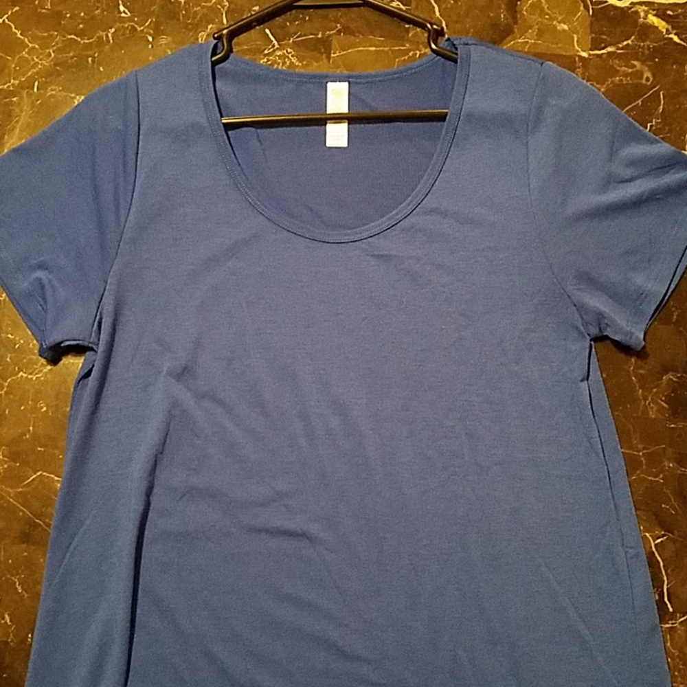 Lularoe Classic top